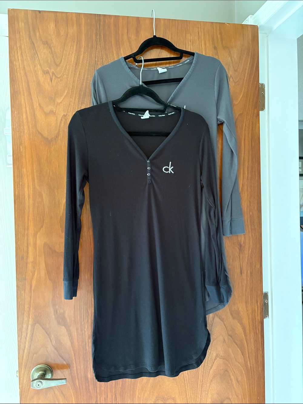 Calvin Klein set of 2 (Black and gray) Long Sleeve V-Neck Henley PJ long top